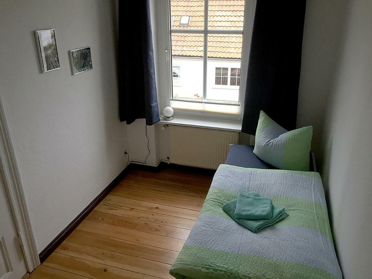 Ferienwohnung Marta Altefähr Buitenkant foto